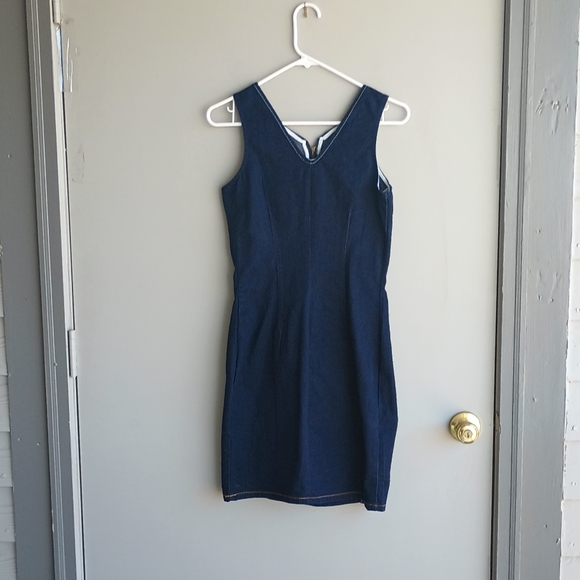 Venus - Picture 2 of 7